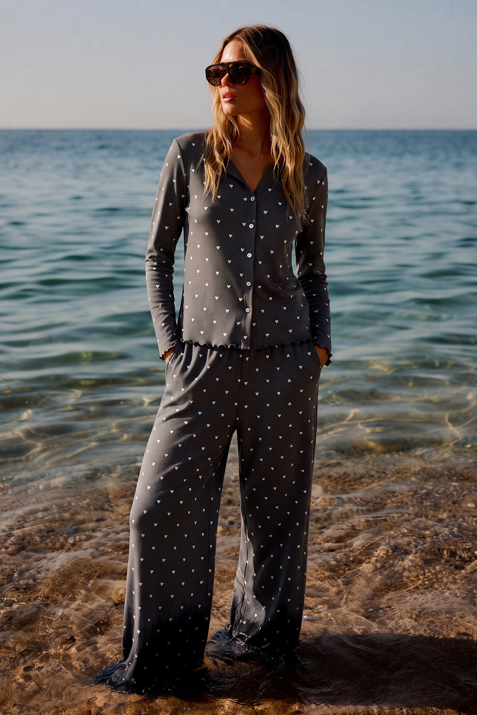 DOWNTOWN - Ivory Dream Set (Heart Printed) - Silent Grey